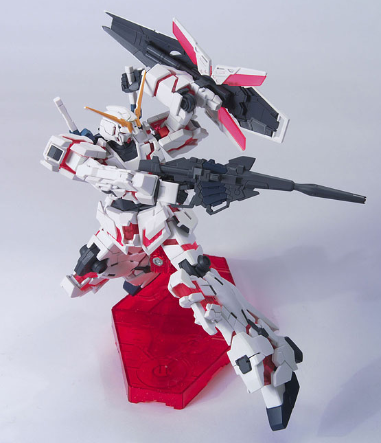 HGUC 1/144 #100 RX-0 UNICORN GUNDAM (DESTROY MODE)