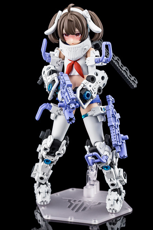 BUSTER DOLL GUNNER
