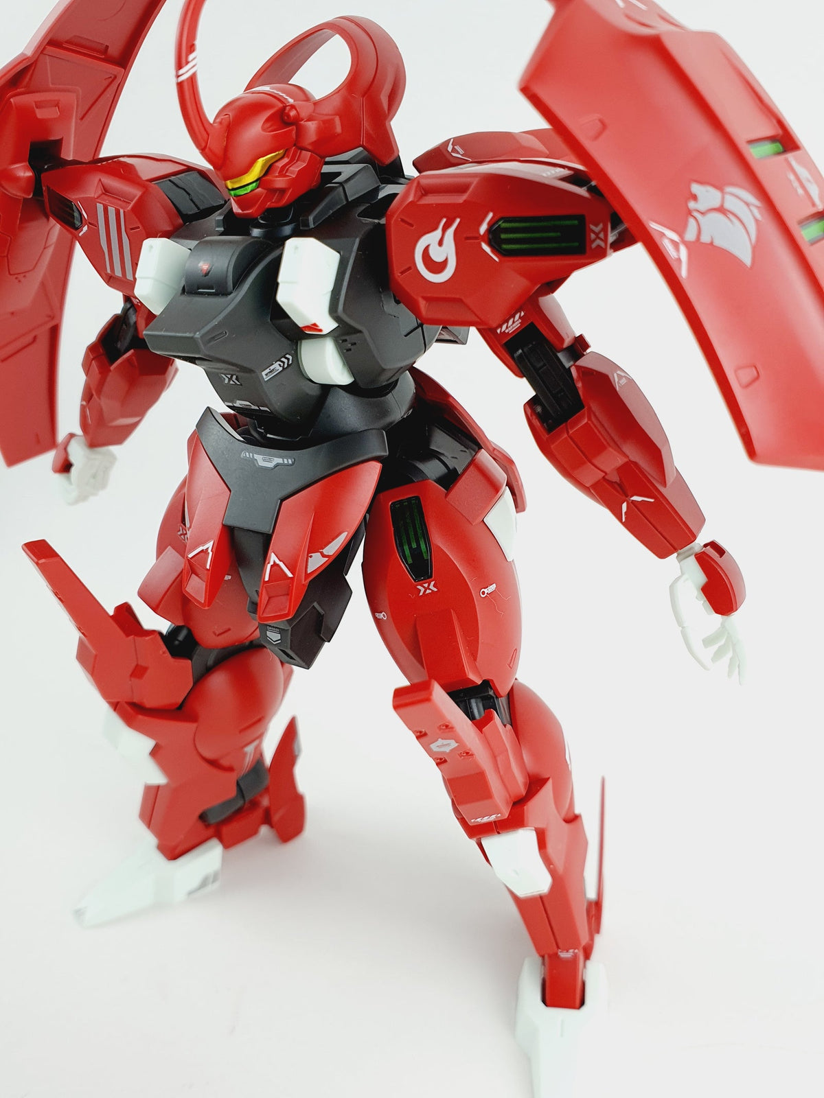 HG 1/144 DARILBALDE