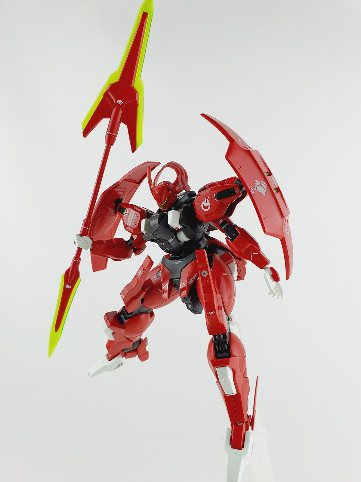 HG 1/144 DARILBALDE