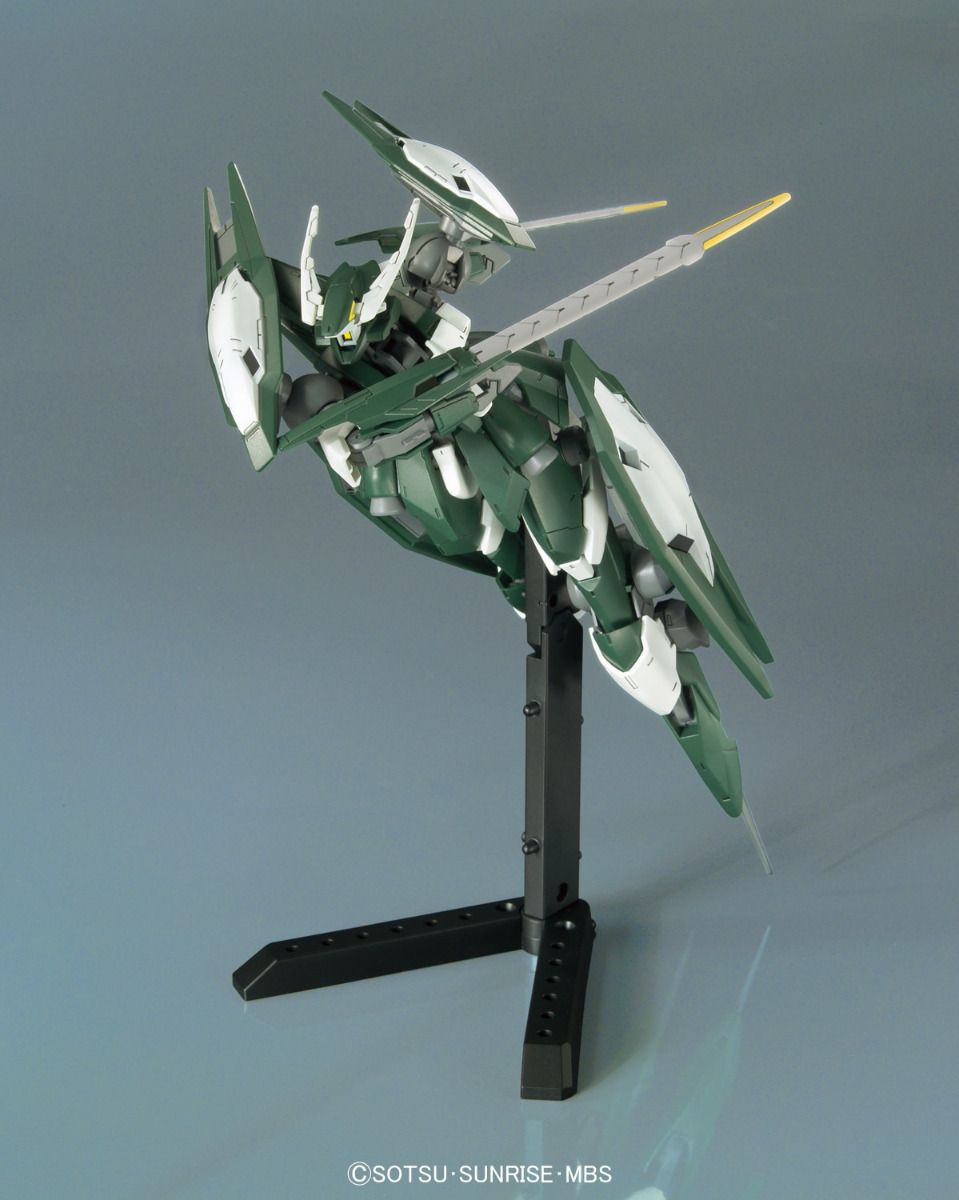 High Grade (HG) Iron Blooded Orphans 1/144 Reginlaze Julia