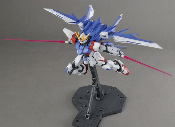 MG 1/100 Build Strike Full Package