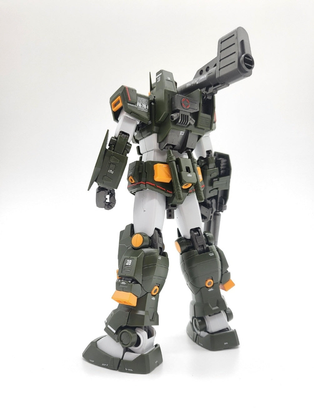 MG 1/100 Full Armor Gundam