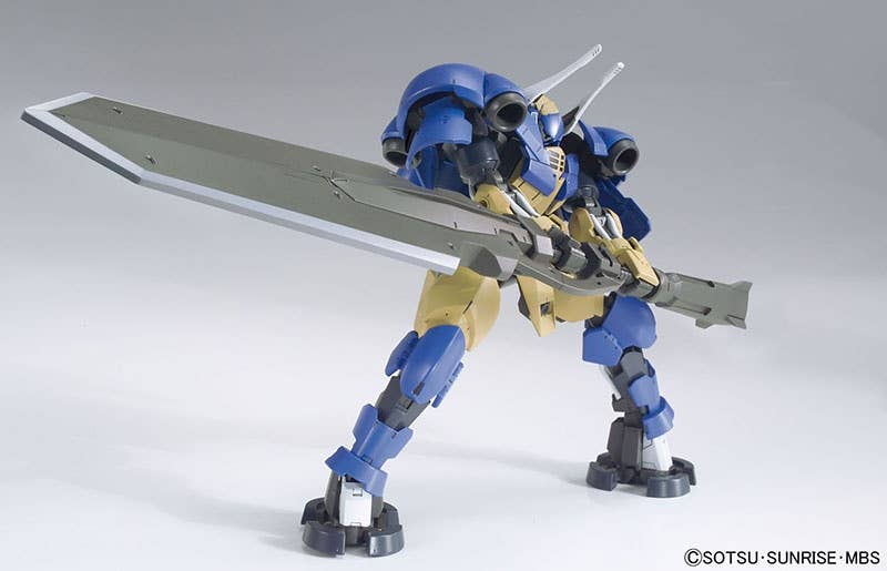 Orphans HG 1/144 Helmwige Reincar Gundam
